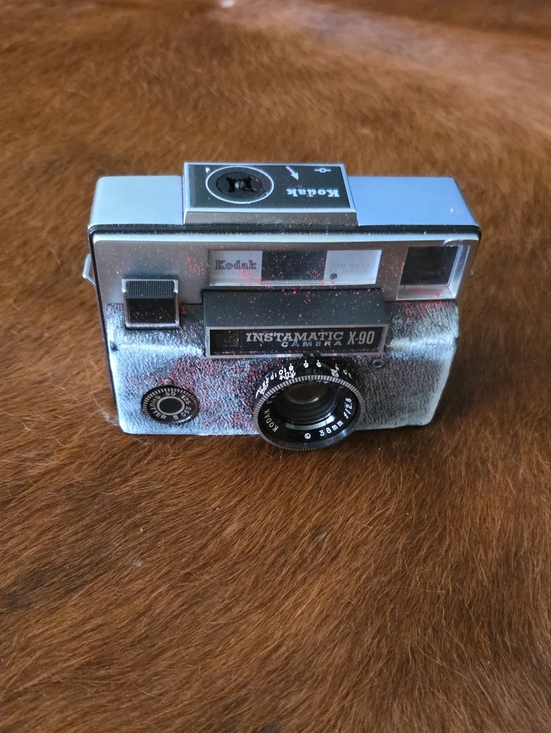 Kodak Other - Kodak Instamatic X-90 Chrome and Black Compact Camera